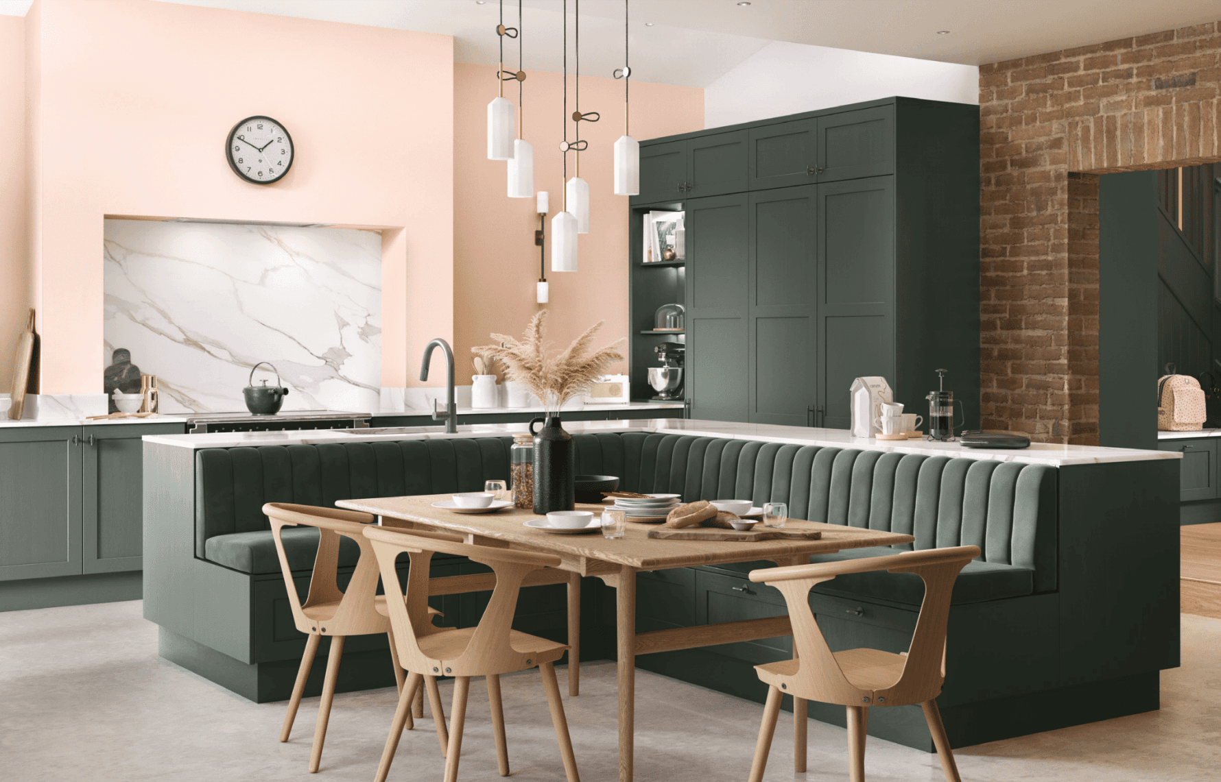 Bespoke shaker kitchen in navy blue